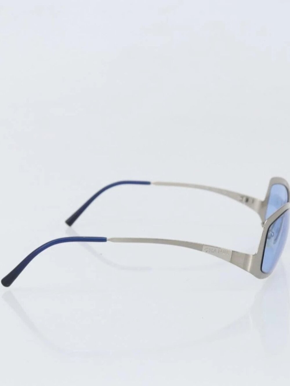 CHANEL Sunglasses metal Blue CC - Picture 4 of 12